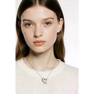 Tiffany & Co Paloma Picasso Loving Heart Pendant Necklace Sterling Silver 16"